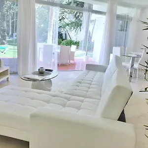 Vivaldi Boutique Jardines Del Mar Lägenhet