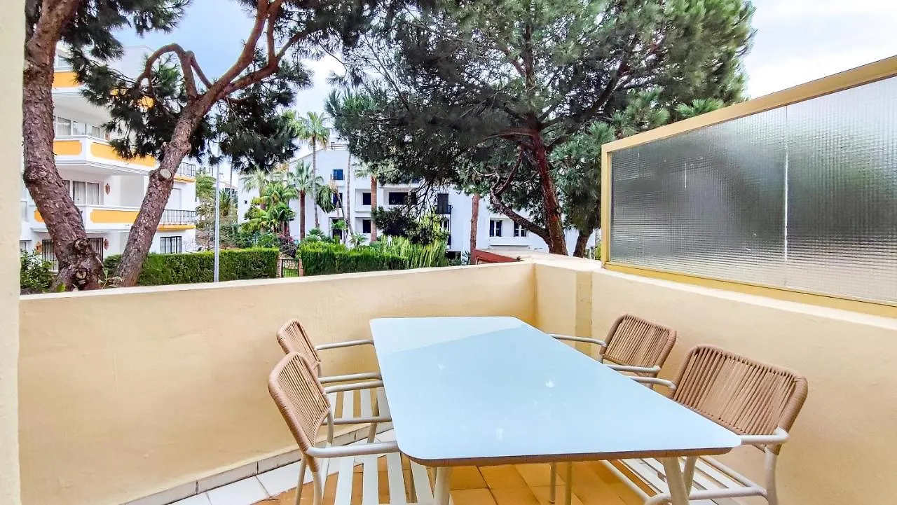 Oleholidays 411 Romana Playa Junto A La Playa Apartment Marbella